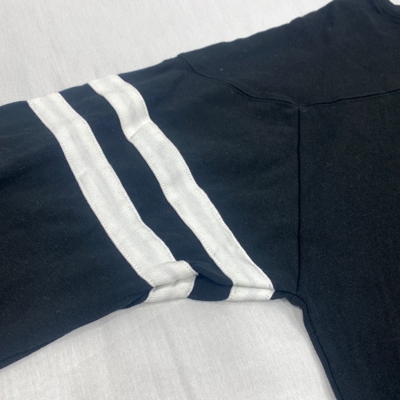 NEW VTG 90’s Warner Bros ACME 'Taz' Football Jersey Long Sleeve Shirt Black - Picture 8 of 12